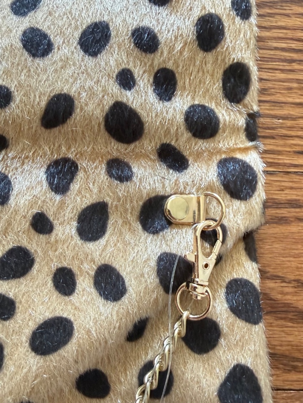 NWT Tuckernuck Leopard Calf Hair Clutch Crossbody Bag Animal Print Chain Strap - Picture 2 of 7